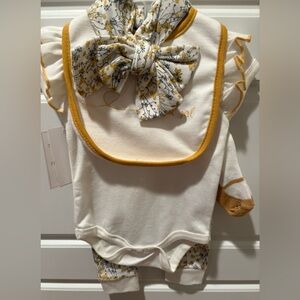 NWT Lila & Jack 5 Piece Matching Set